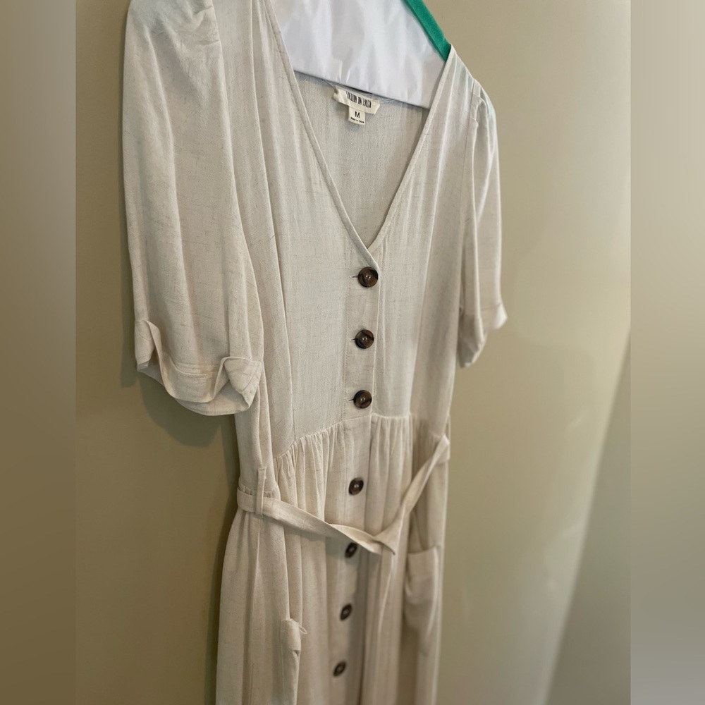 ROOLEE Fashion On Earth Women’s Linen Dress, Sz M, beige/cream w/ buttons & tie